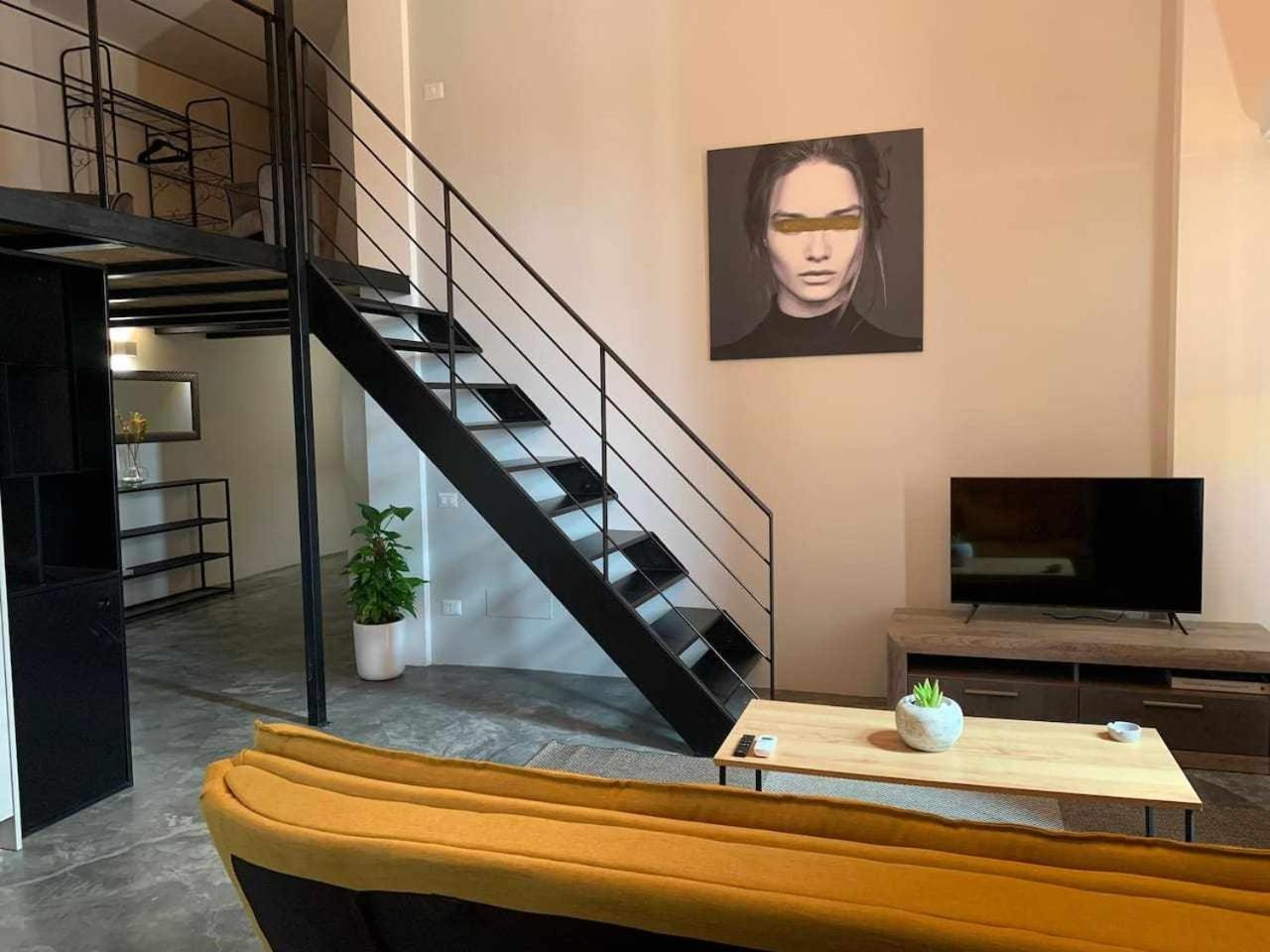 Апартаменти My Exclusive Cavour Loft Da Sogno A Кальярі Екстер'єр фото
