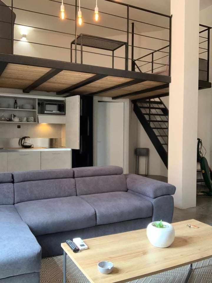 Апартаменти My Exclusive Cavour Loft Da Sogno A Кальярі Екстер'єр фото