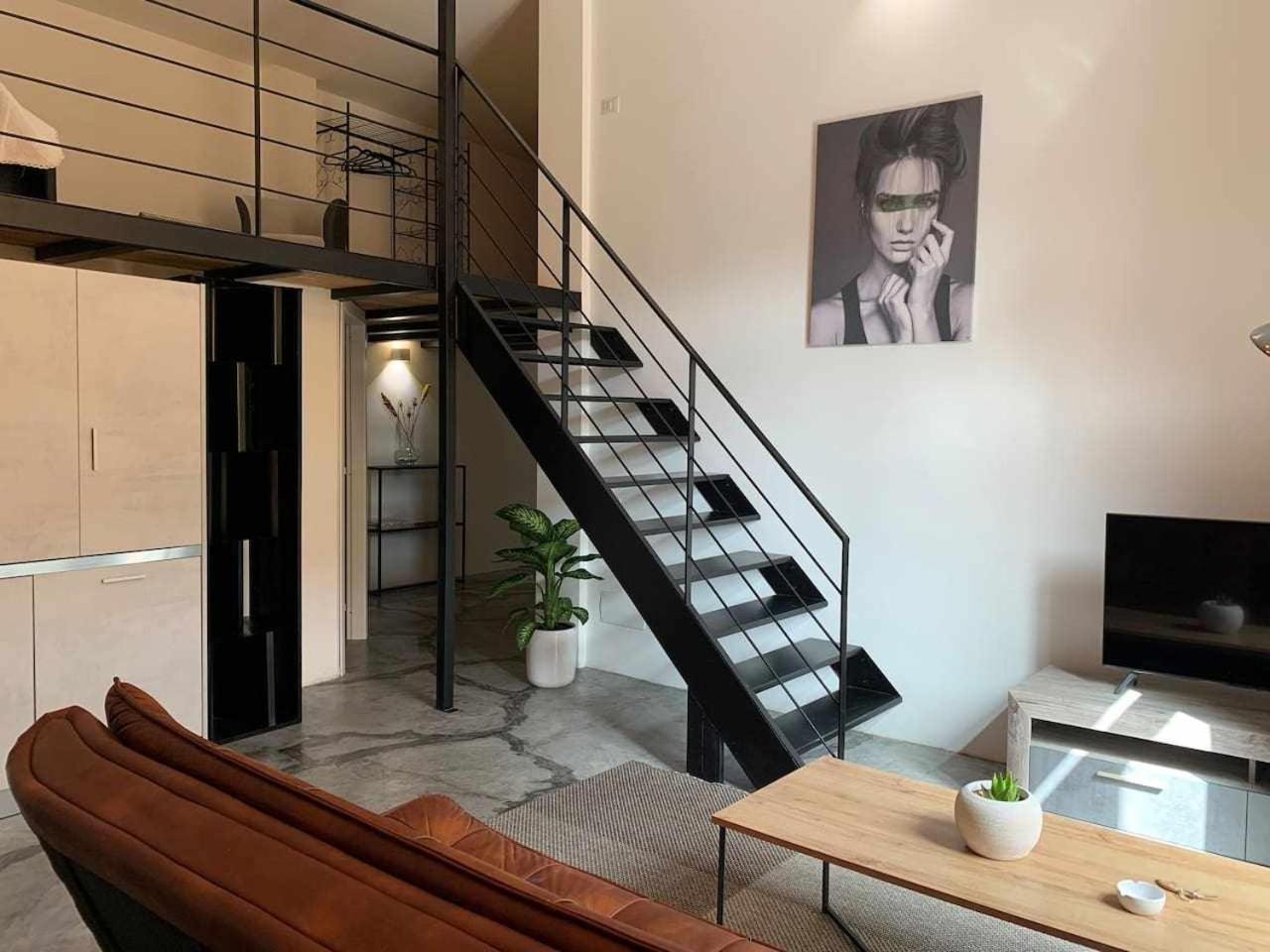 Апартаменти My Exclusive Cavour Loft Da Sogno A Кальярі Екстер'єр фото