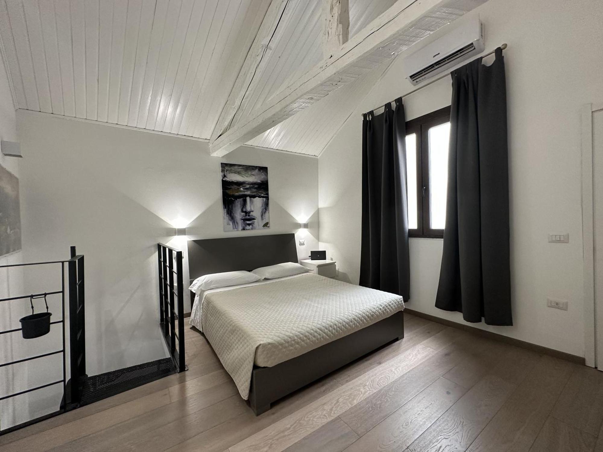 Апартаменти My Exclusive Cavour Loft Da Sogno A Кальярі Екстер'єр фото